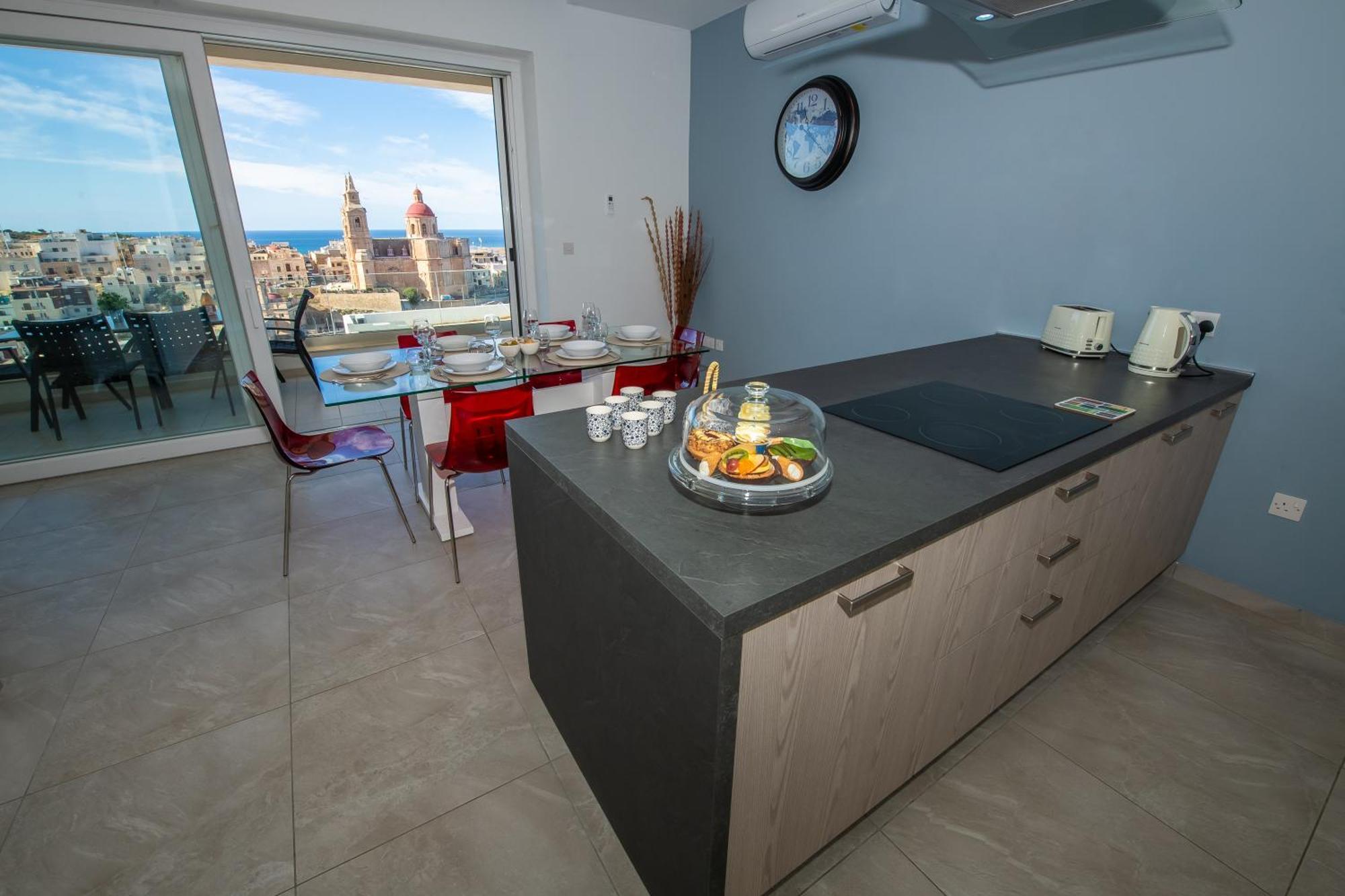 Clifftop Modern Apartment Mellieha Bagian luar foto